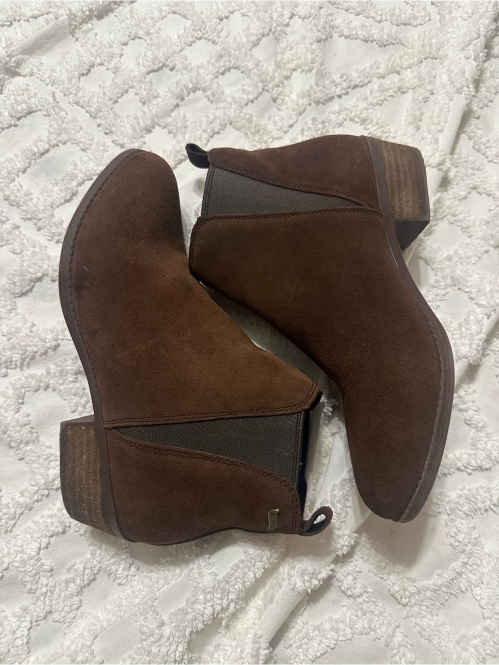 Skechers Brown Suede Chelsea Ankle Boots